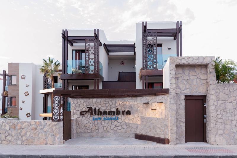 Alhambra Boutique Apartments Playa del Ingles  Luaran gambar